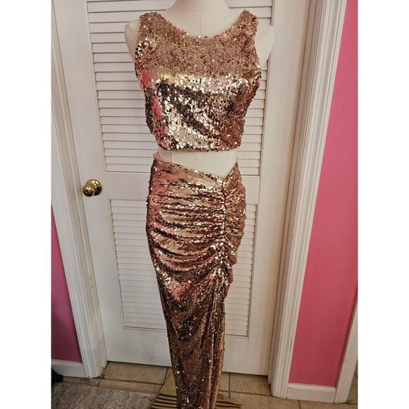 NWT Mable Mermaid Two Piece Rose Gold Sequin Gown Form Fit Prom Dress SMALL SM S - Picture 2 of 10